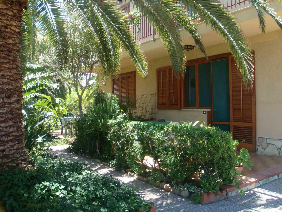 Green Villa Sand Beach Center Close Sea Veiw Cefalù Exteriör bild